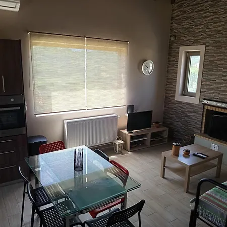 Casa de Férias Reniza House 1 Neochori (Kymi-Aliveri)